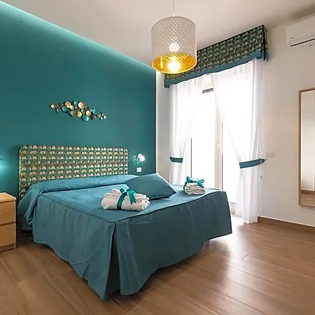 לינה וארוחת בוקר Napolilive