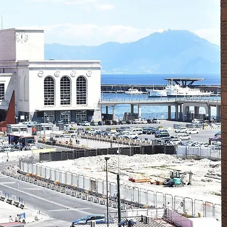 Napolilive 4* Napoli